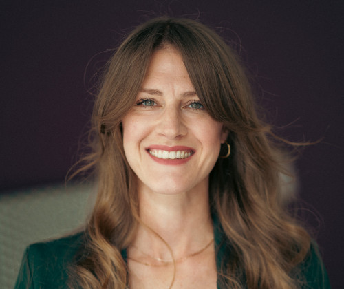 Kristina, Hotel Manager