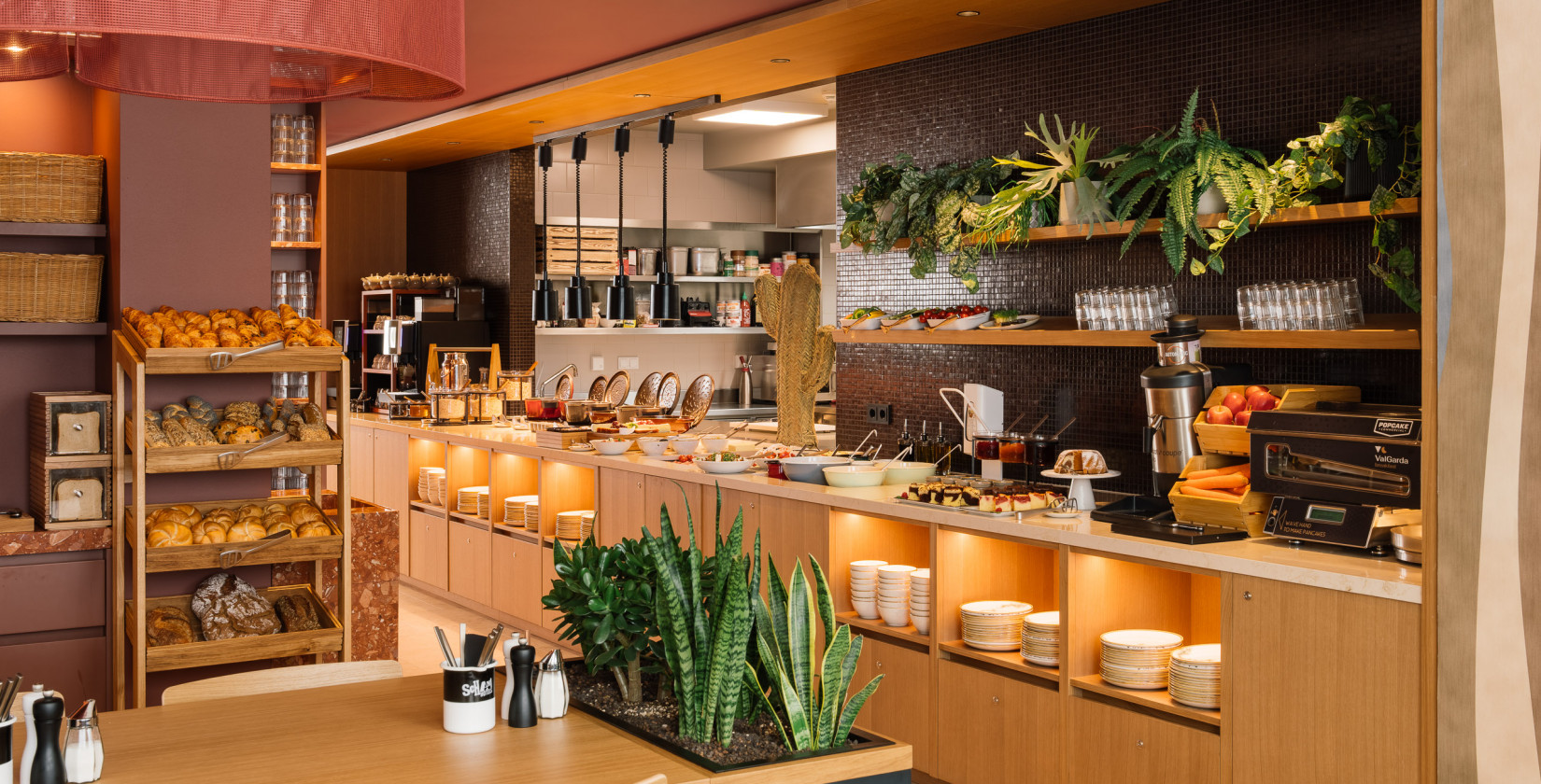 Frühstücksbuffet im Hotel Schani City