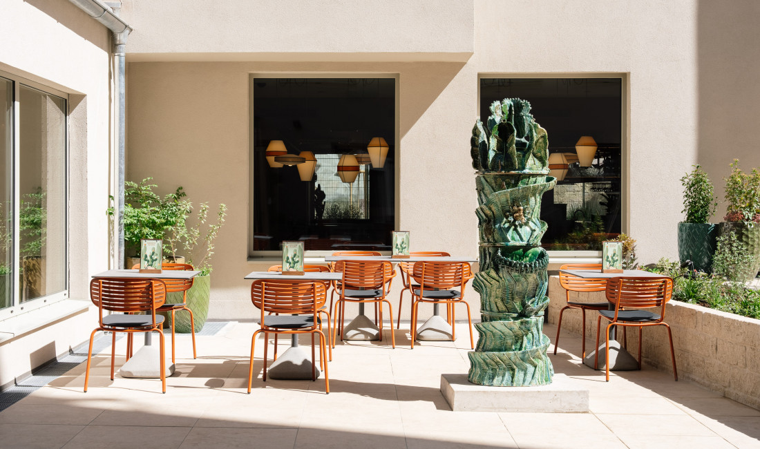 Garden at Hotel Schani City