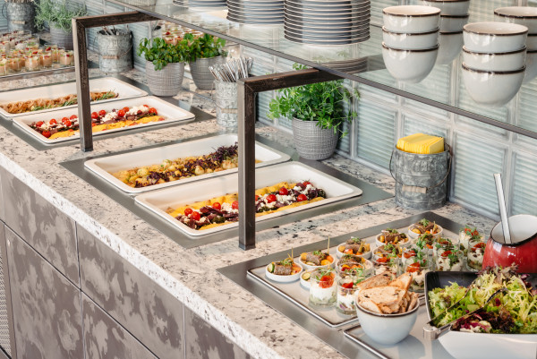 Buffet im Wiener Eventspace Schani's Rooftop