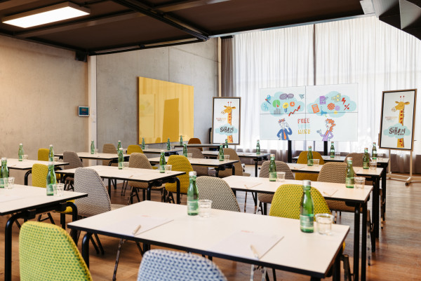 Classroom style seating in Schani's Ground Floor