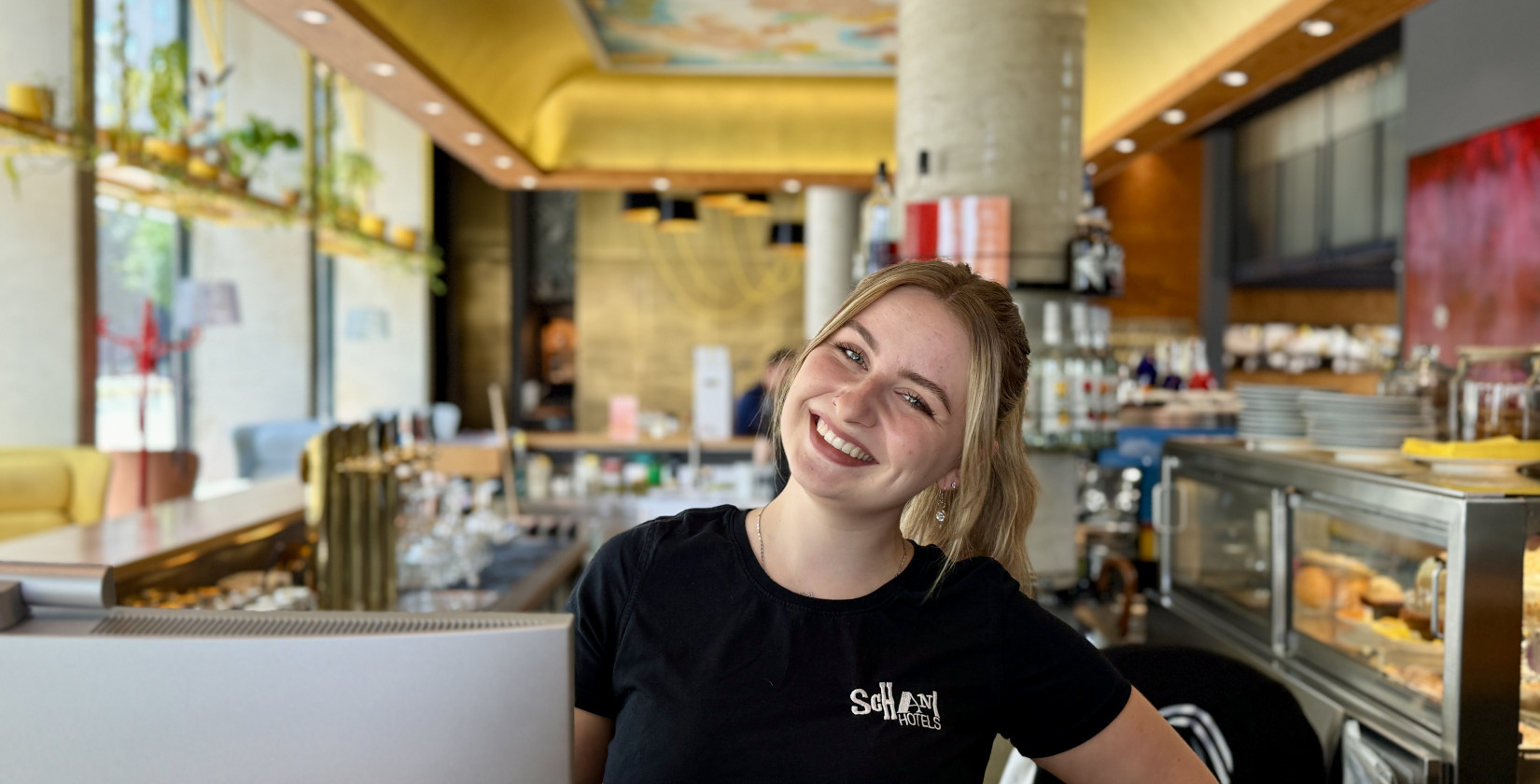 Portait von Lou - Schanis erste duale Studentin 